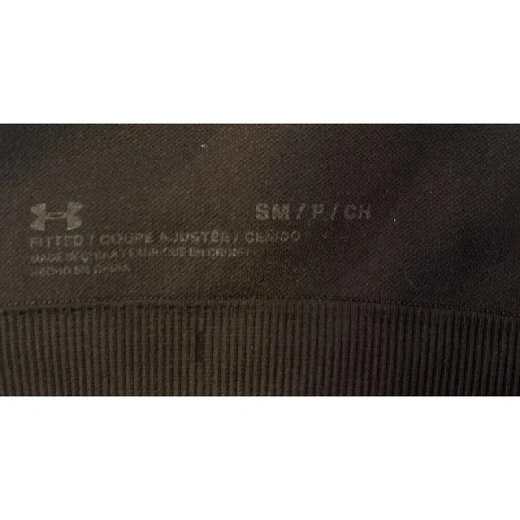 Under armour Sports Bra Top Womens S Small Black Training Workout Gym No Pads - Picture 3 of 3